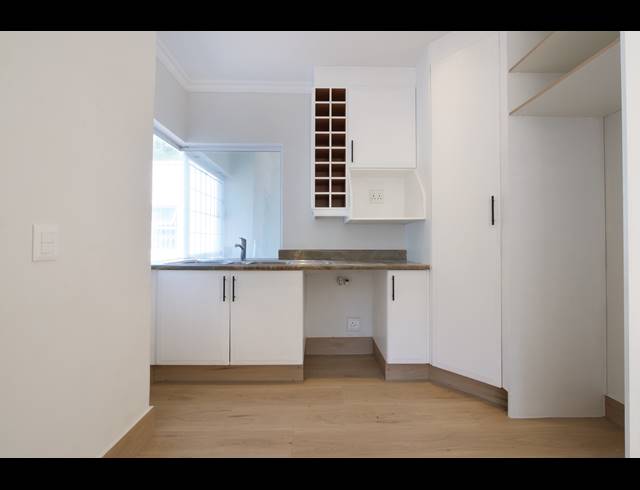 3 BEDROOM HOUSE RENTED IN RONDEBOSCH